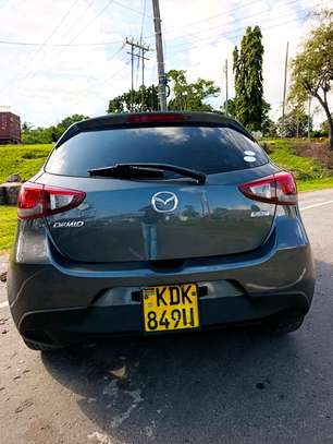 Mazda demio image 2