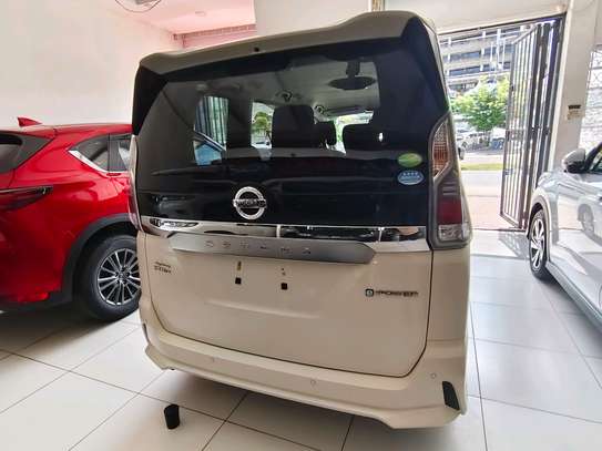 NISSAN SERENA ,E-POWER,2019,2WD,( WE ACCEPT HIRE PURCHASE) image 8