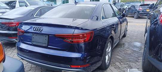 Audi A4 Quattro TFSI Blue 2018 image 12