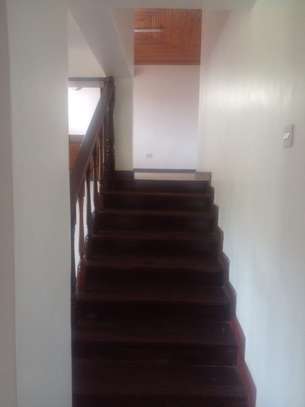 6 Bed House with Garden in Gigiri image 15