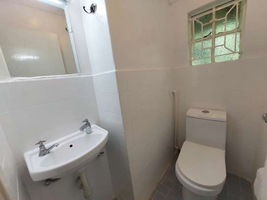 4 Bed House with En Suite at Kitisuru Road image 9