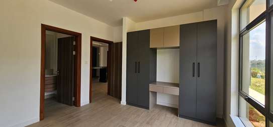 4 Bed Apartment with En Suite at Two Rivers image 11