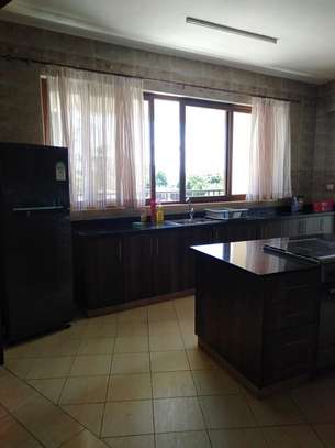 Serviced 3 Bed Apartment with En Suite at Nyali image 8