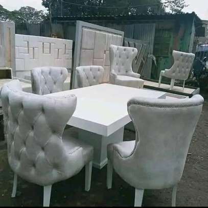 Chesterfield 6 seater dining set image 1