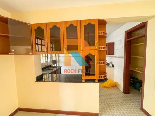 3 Bed Apartment with En Suite in Riara Road image 7