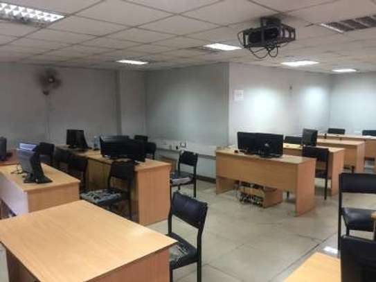 2,880 m² Office with Aircon in Nairobi CBD image 9