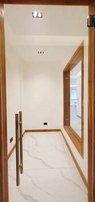 4 Bed Apartment with En Suite in Spring Valley image 10