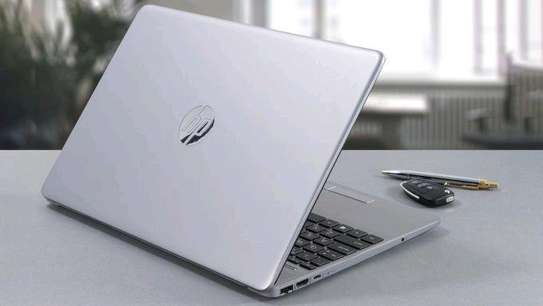 HP NoteBook 250-G8 Laptop (4K802EA) image 3