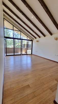 4 Bed Villa with En Suite in Karen image 15