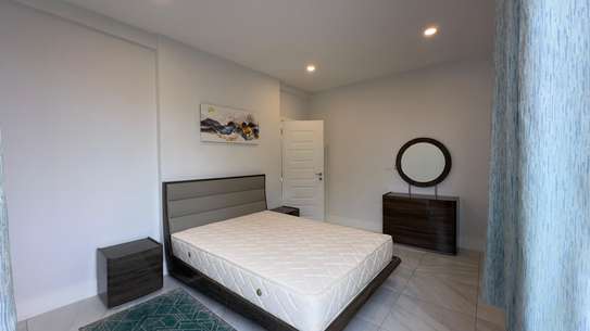 Furnished 2 Bed Apartment with En Suite at Westlands Area image 2