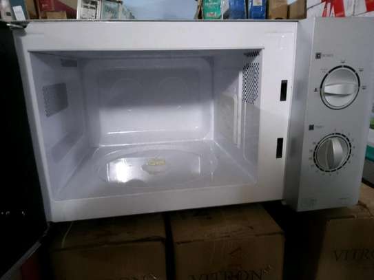 DAEWOO 20 LITRES MICROWAVE - BRAND NEW image 2