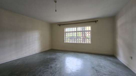 5BR All-Ensuite Townhouse + DSQ for Sale image 8