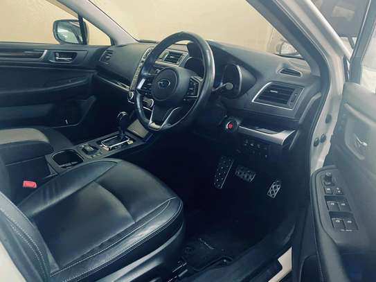 Subaru outback 2018model image 6