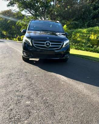 2019 Mercedes Benz Viano220d image 6