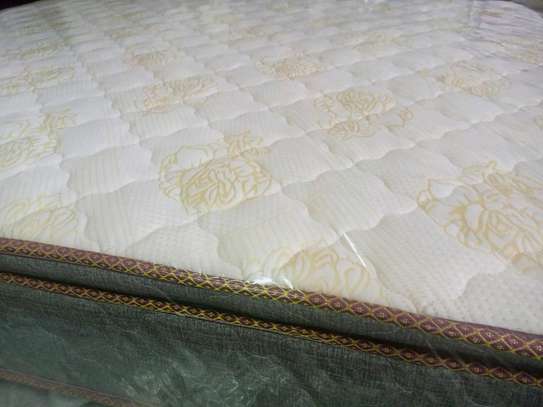 5*6*10 spring mattress, pillow top 10 yrs warranty image 3