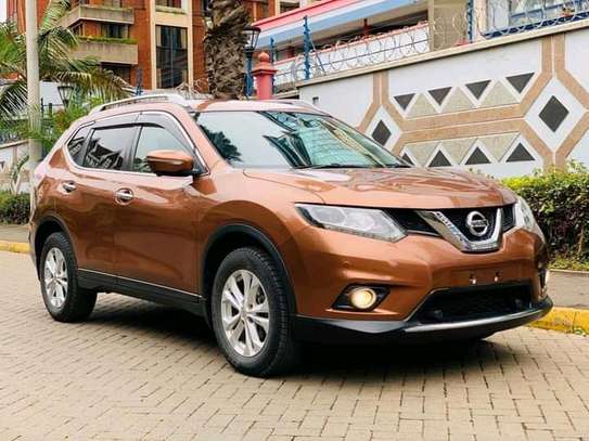 2015 Nissan xtrail selling in Kenya image 5