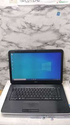 Dell vostro 15.6" LED Notebook 4GB ram 320GB image 2