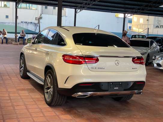 MERCEDES BENZ GLE 350 2017 MODEL. image 4