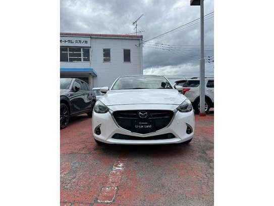 MAZDA DEMIO 15S TOURING L PACKAGE image 3