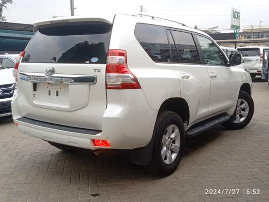 Toyota Prado Year 2017 KDR 2700 CC Petrol Pearl White image 12