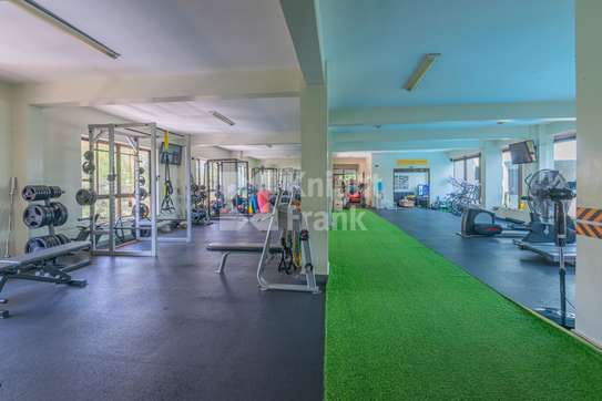 3 Bed Apartment with En Suite at Vanga Street image 15