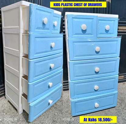 Kids plastic chest of drawers image 2