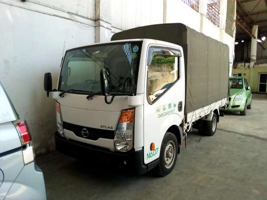 Nissan ATLAS image 6