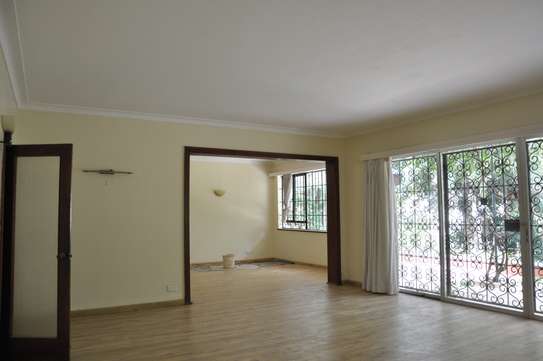 4 Bed House with En Suite at Muthaiga Road image 12