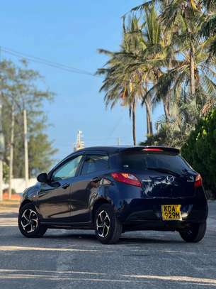 Mazda demio used image 2