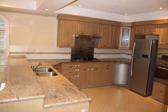 2 bedroom apartment for sale in Naivasha Road image 3