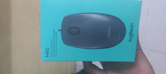 Logitech m90 wired mouse image 1