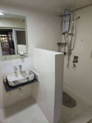 1 Bed House with En Suite at Peponi Rd image 3