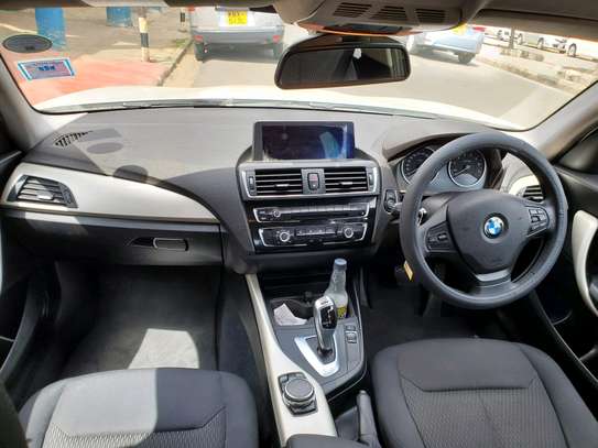 BMW 118i image 5
