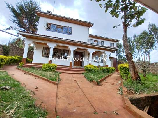 5 bedroom, own compound To Let image 4