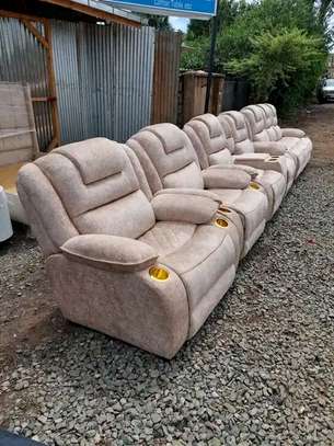 Calssy 5 seater sofas image 2