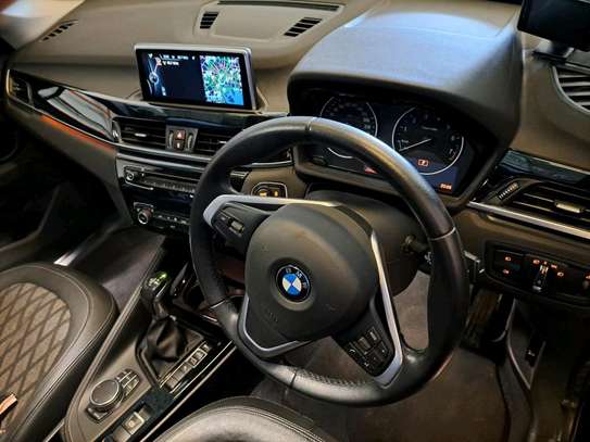 BMW X1 image 9