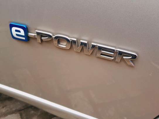 Nissan note E-Power silver 2016 2wd image 8