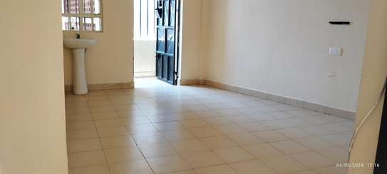 2 bedroom house in kasarani clay city ensuite image 1