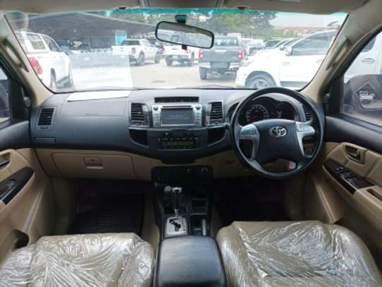 Toyota Fortuner 2014 For Sale!! image 12