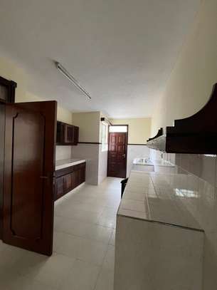 4 Bed House with En Suite at Shanzu Road image 13