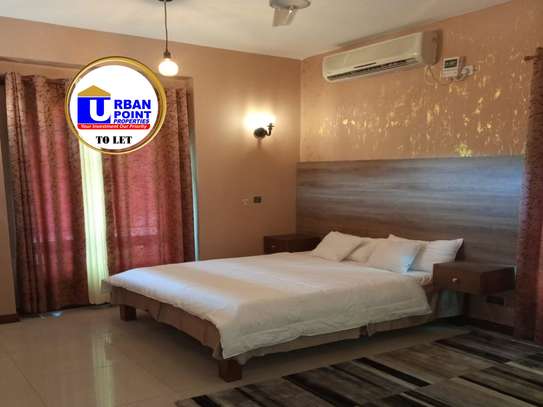 5 Bed Villa with En Suite in Nyali Area image 10