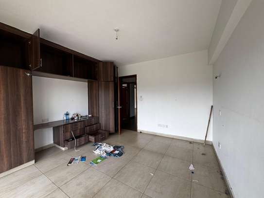 3 Bed Apartment with En Suite in Westlands Area image 5