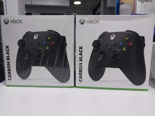 Xbox Series Wireless Controller – Carbon Black image 1