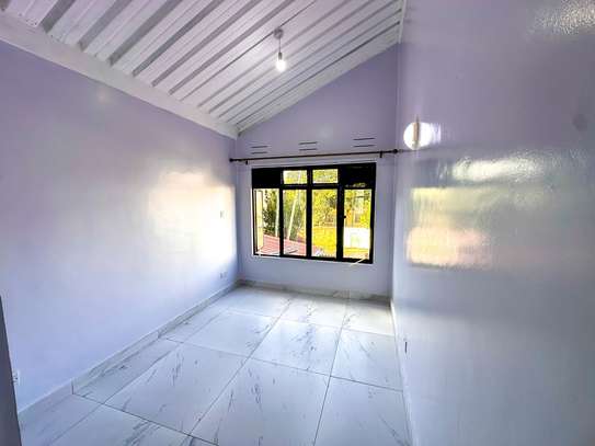 4 Bed Townhouse with En Suite at Mukenya Court image 6