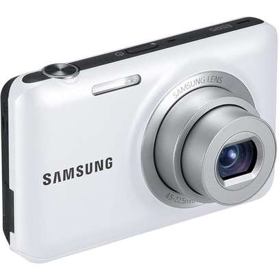 Samsung ES95 16.1MP Digital Camera image 4