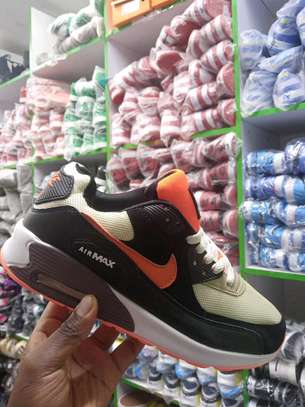 Airmax 90:size 40_45 image 3