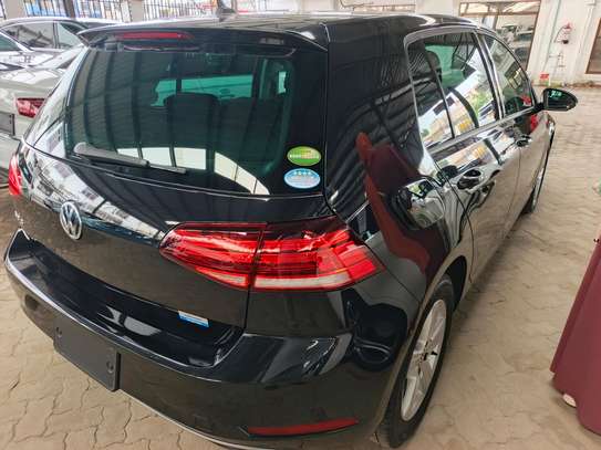 Volkswagen Golf 2018 image 8