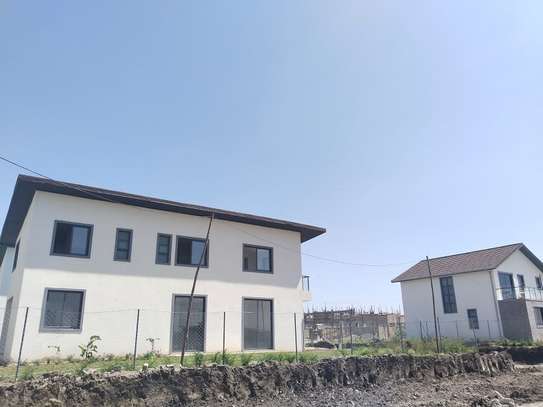 4 Bed Villa with En Suite in Ongata Rongai image 7