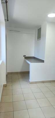4 Bed Apartment with En Suite in Riverside image 1