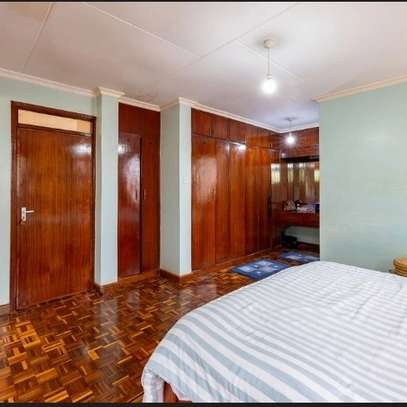 4 Bed House with En Suite at Westland image 6